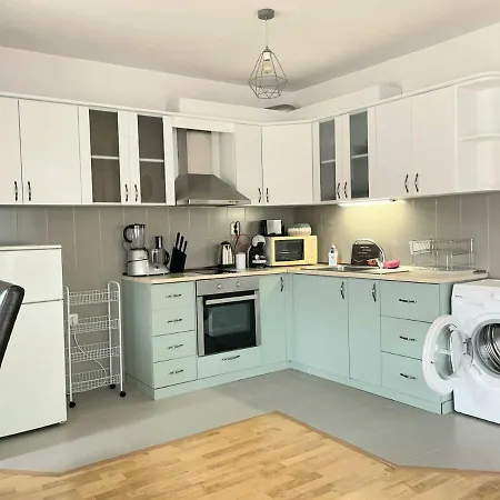 Lovely 1 Bedroom By The Centre * Burgas City